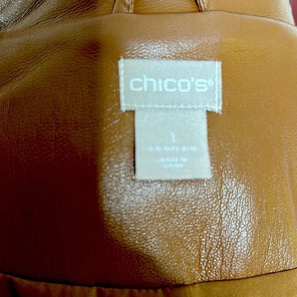 Chicos, vintage 70s inspired FAUX leather coat Love love love! - Picture 4 of 7